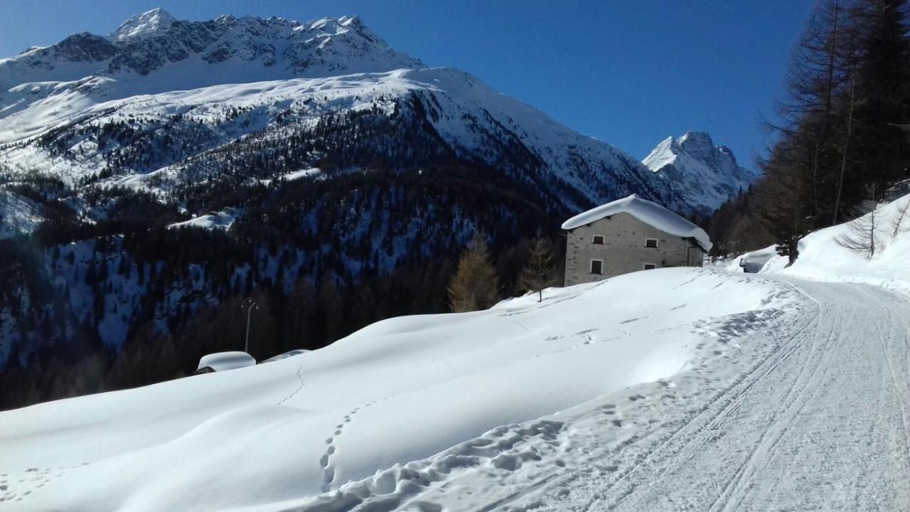 Appartamenti Baita Soliva Oga Exterior photo